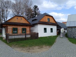 WhatsApp Image 2025-04-15 at 13.48.28 (2)