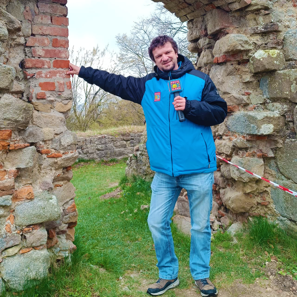 Zastávka-Hrad-Lukov-nahled