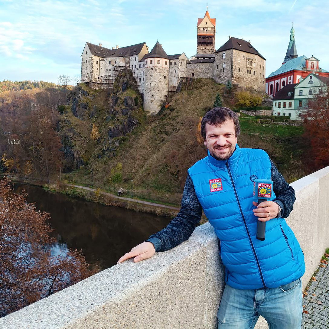 Z mrazivých kobek až po vůni svařáku: Tajuplný Loket a jeho parádní akce!