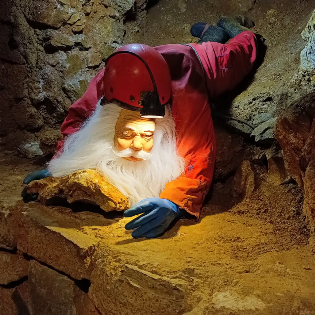 Zbrašovské aragonitové jeskyně