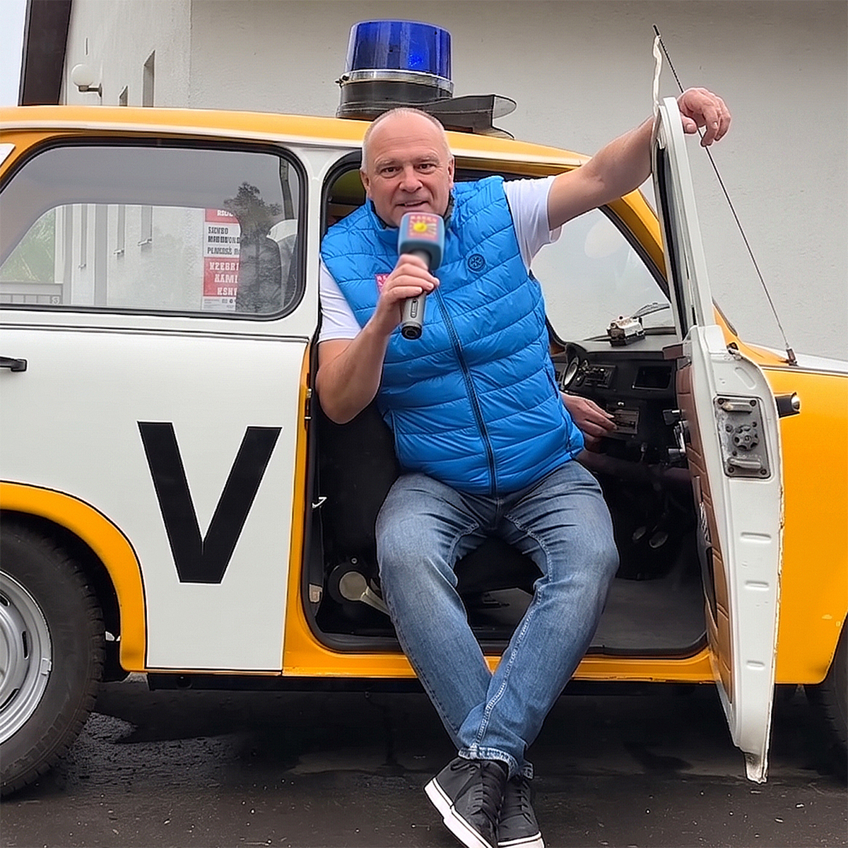 Vůně benzínu a retro atmosféra: V sobotu 10. 5. ovládly Jičín trabanty