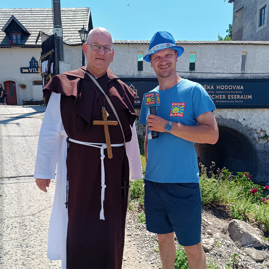 HRAD VILDŠTEJN SLAVÍ 25