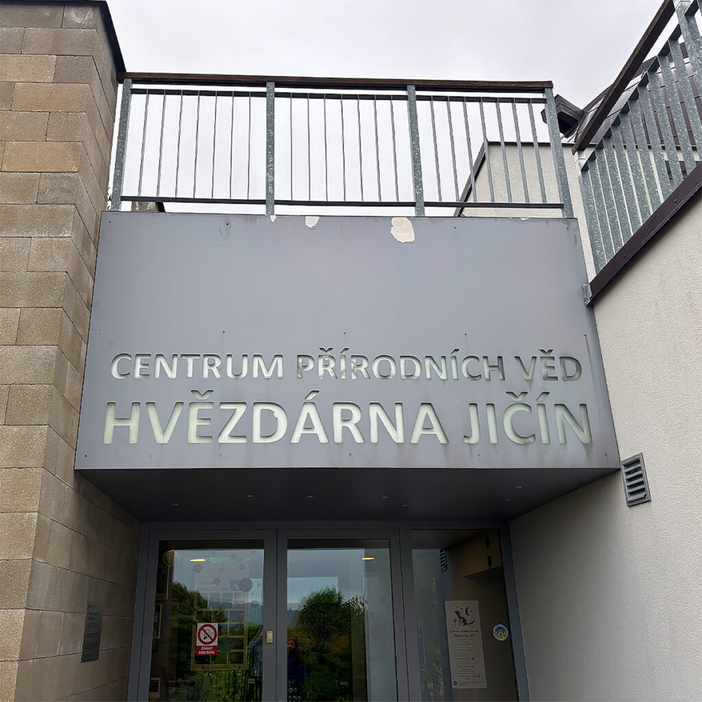 hvezdarna