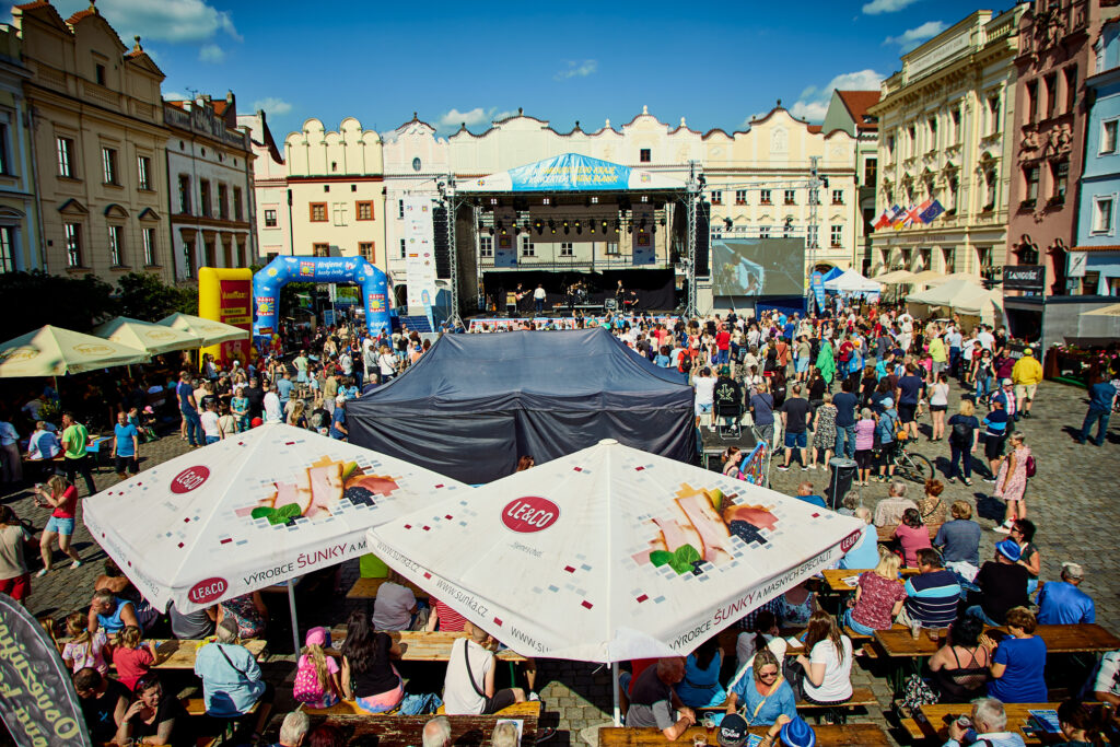 LK25-Pardubice-002